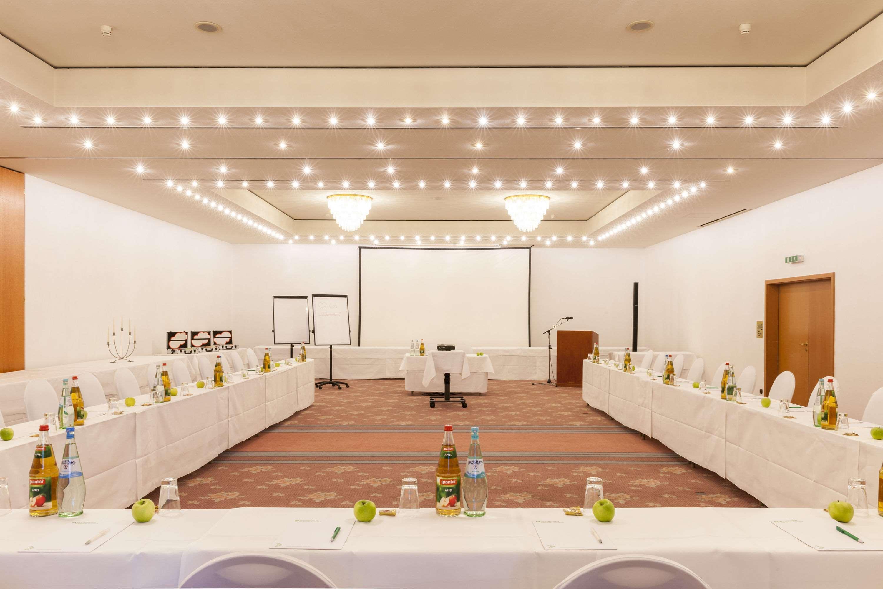 Wyndham Garden Donaueschingen Hotel Екстериор снимка